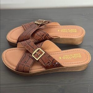 Bella Vita Italy Sandals Slides Slip On Cross Strap Brown Leather Size 9N Narrow